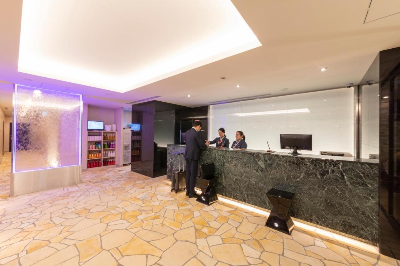 Hotel Wbf Namba Nippombashi Osaka Exterior photo
